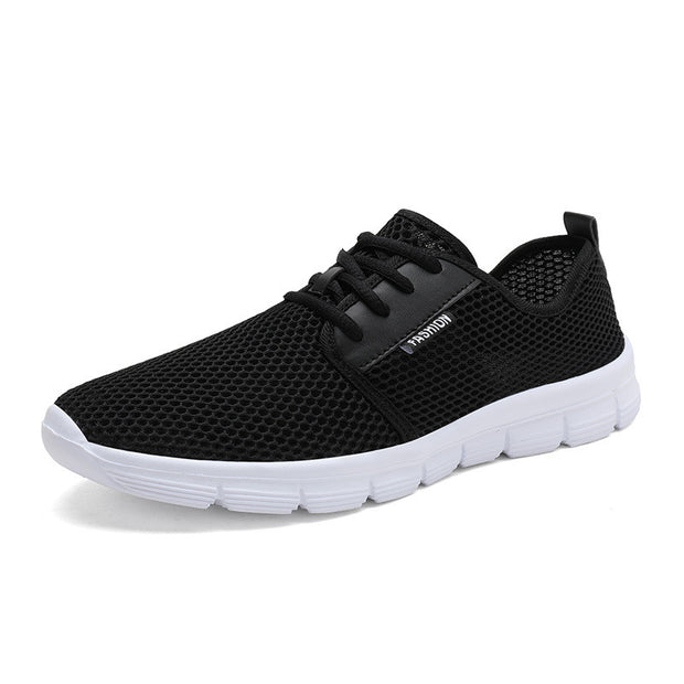 Casual men's sports shoes