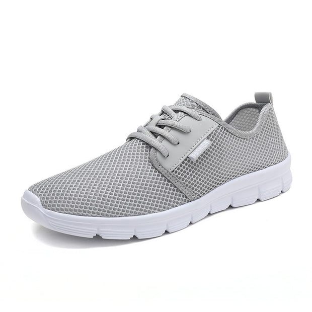 Casual men's sports shoes